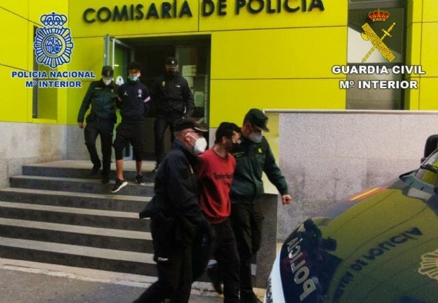 Detenidos los siete miembros de un experimentado grupo criminal dedicado a cometer robos y atracos en comercios Detenidos los siete miembros de un experimentado grupo criminal dedicado a cometer robos y atracos en comercios