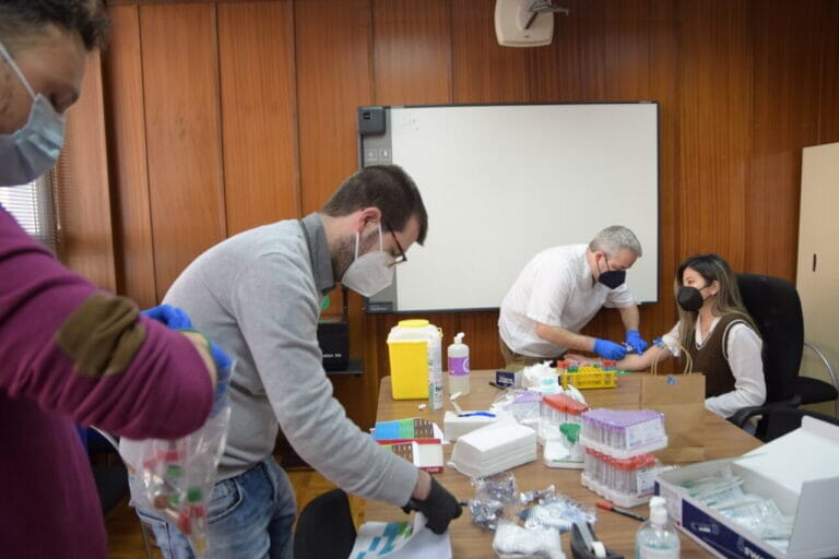 Más de 70 agricultores y voluntarios participan en un estudio europeo para evaluar los riesgos de los plaguicidas