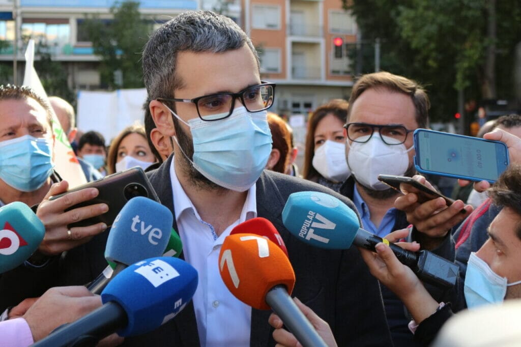 Francisco Lucas: “El Partido Socialista ha estado siempre, está y estará al lado del sector agroalimentario” Francisco Lucas: “El Partido Socialista ha estado siempre, está y estará al lado del sector agroalimentario”