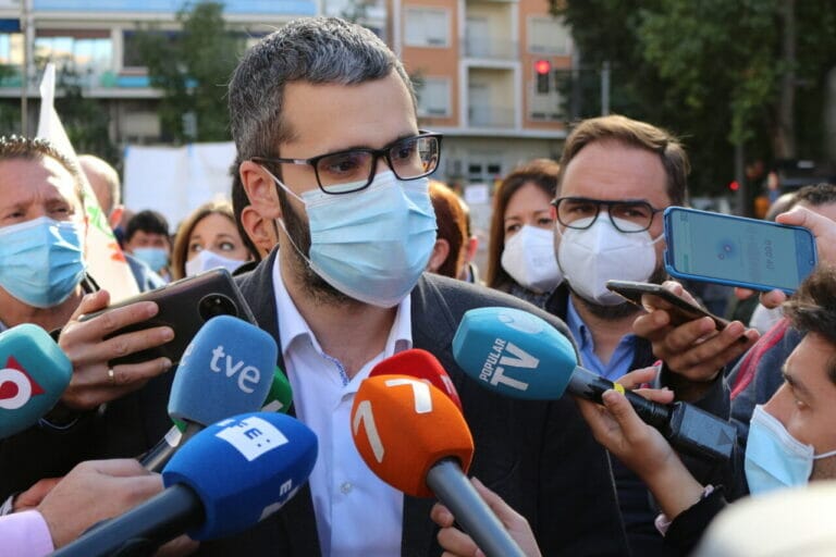 Francisco Lucas: “El Partido Socialista ha estado siempre, está y estará al lado del sector agroalimentario”