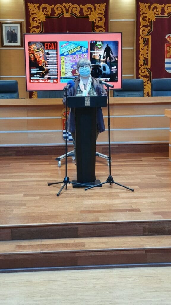 La Concejalía de Juventud de Molina de Segura presenta la nueva programación de DIÁLOGOS SOBRE JUVENTUD y del Espacio de Creación Artística Joven (ECAJ) durante los meses de marzo y abril La Concejalía de Juventud de Molina de Segura presenta la nueva programación de DIÁLOGOS SOBRE JUVENTUD y del Espacio de Creación Artística Joven (ECAJ) durante los meses de marzo y abril