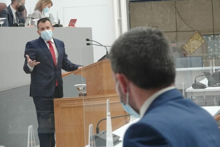 Fernando Moreno: “Debemos escuchar a los agricultores y ganaderos y atender sus necesidades, pero nunca utilizarlos para intereses partidistas”