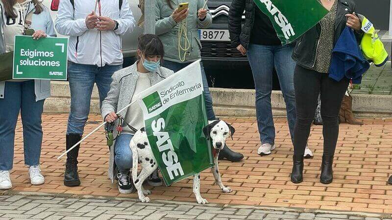 Enfermeras y fisioterapeutas claman por un cambio en la política del SMS