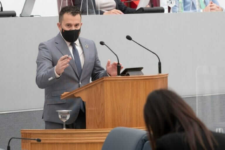 El PSOE denuncia que la nefasta gestión del Gobierno del PP y la incompetencia de López Miras están deteriorando completamente los servicios públicos