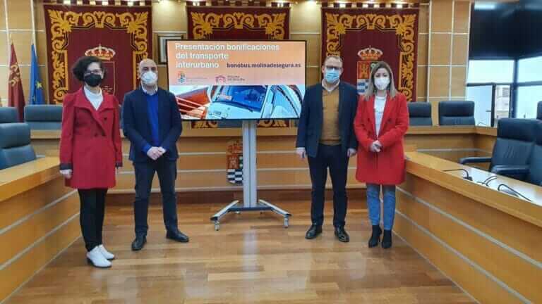 El Ayuntamiento de Molina de Segura ofrece la gratuidad del transporte público interurbano a los colectivos más desfavorecidos de la ciudadanía molinense