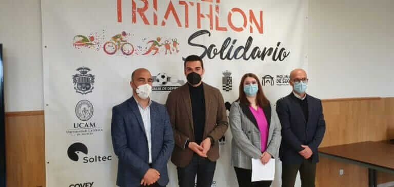 El actor Dani Rovira, el chef Paco Roncero y el atleta Ramón Arroyo, entre otros, correrán en la Región para recaudar fondos para la asociación murciana Astrade