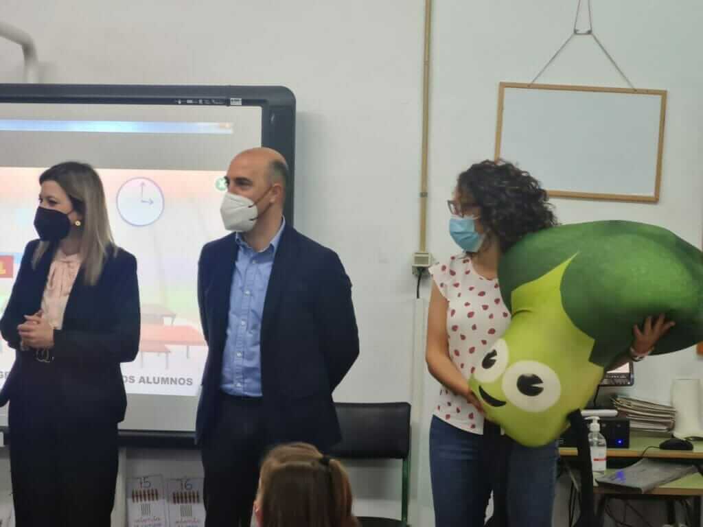 El alcalde de Molina de Segura visita el CEIP San Miguel con motivo de la 14 Semana de la Salud, Educación y Deporte El alcalde de Molina de Segura visita el CEIP San Miguel con motivo de la 14 Semana de la Salud, Educación y Deporte