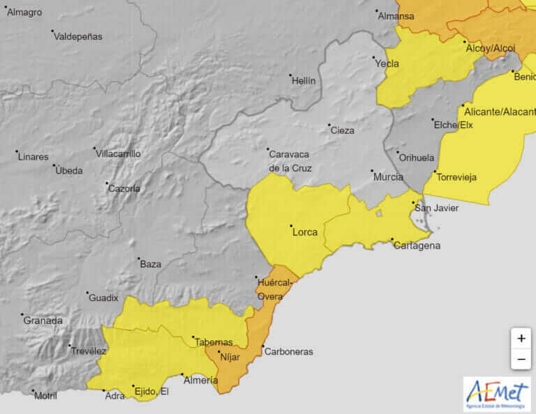 Aviso de fenómenos meteorológicos adversos de nivel amarillo por lluvias y tormentas, hoy en la Región de Murcia