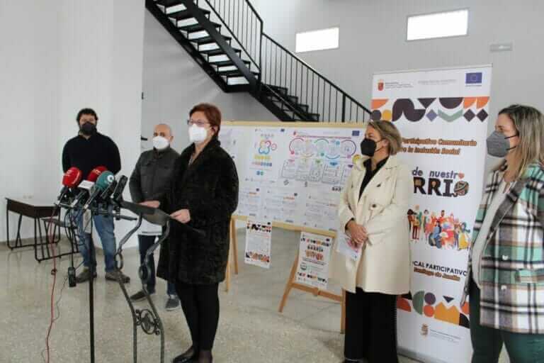 Jumilla pone en marcha el proyecto ‘Tejiendo nuestro barrio’