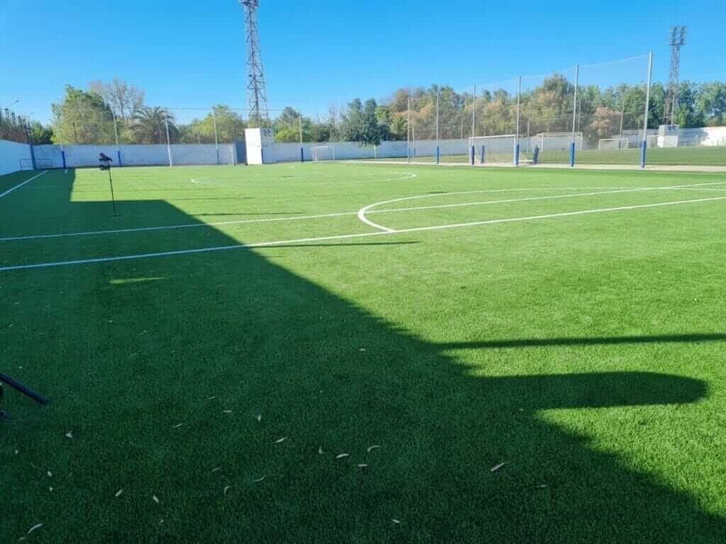 El remodelado campo de fútbol 8 del Estadio Municipal Sánchez Cánovas de Molina de Segura lleva el nombre de Pedro Pablo Hernández Bernal, Filardi