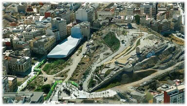 Contreras: “Arroyo apuesta de nuevo por vender las parcelas del Molinete”