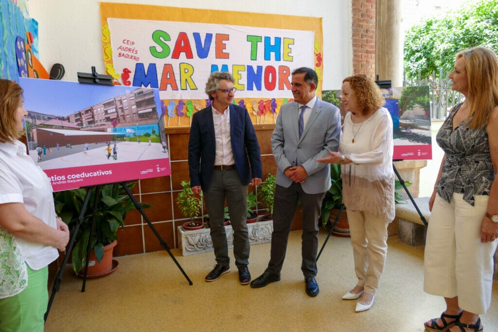 El Ayuntamiento de Murcia revolucionará los patios de diez colegios del municipio con el programa de ‘Patios Coeducativos’ El Ayuntamiento de Murcia revolucionará los patios de diez colegios del municipio con el programa de ‘Patios Coeducativos’