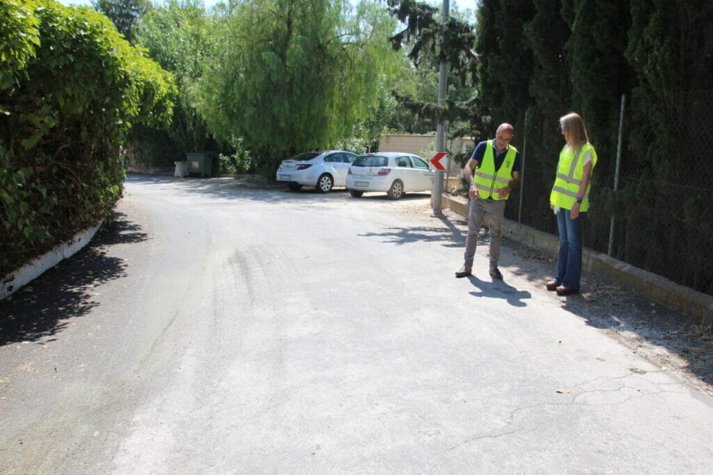 El Ayuntamiento de Alhama invierte 650.000 euros en la mejora de caminos públicos El Ayuntamiento de Alhama invierte 650.000 euros en la mejora de caminos públicos