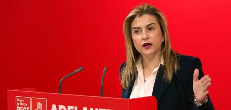 CARMINA-FERNANDEZ El PSOE niega descontrol migratorio tras la llegada de 62 personas a Cartagena