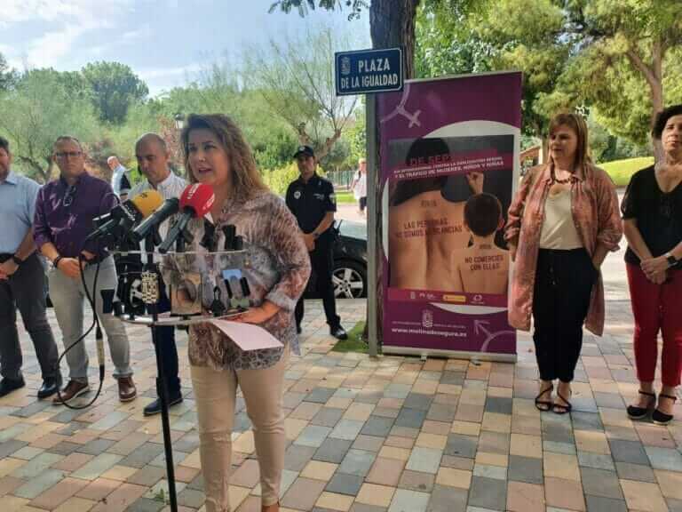 Molina de Segura conmemora el Día Internacional contra la Explotación Sexual y el Tráfico de Mujeres, Niñas y Niños