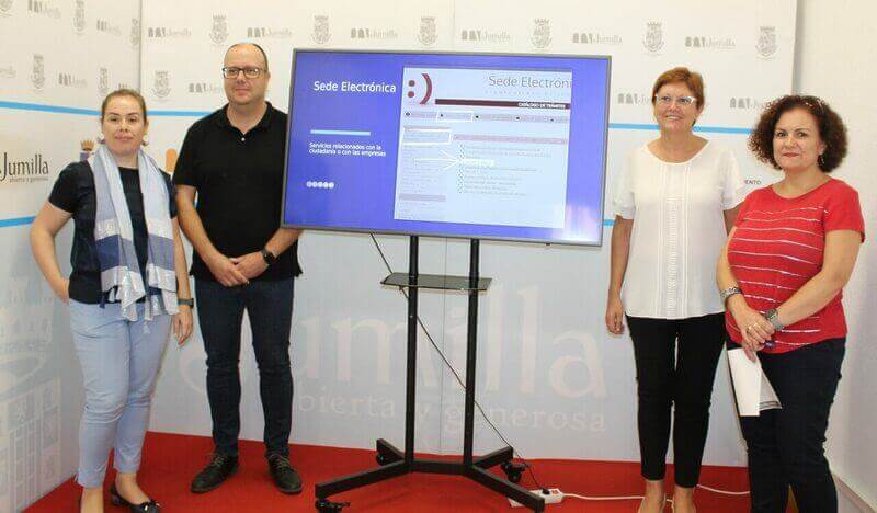 El Ayuntamiento de Jumilla presenta el Portal Tributario, un nuevo servicio que permite consultar y tramitar procedimientos online en materia de tributos