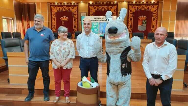 El Ayuntamiento de Molina de Segura pone en marcha una campaña de concienciación y sensibilización de limpieza en el municipio