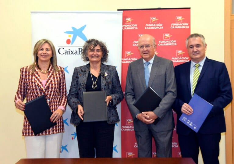 Fundación Cajamurcia y CaixaBank firman un convenio con la UPCT para impulsar acciones de difusión cultural