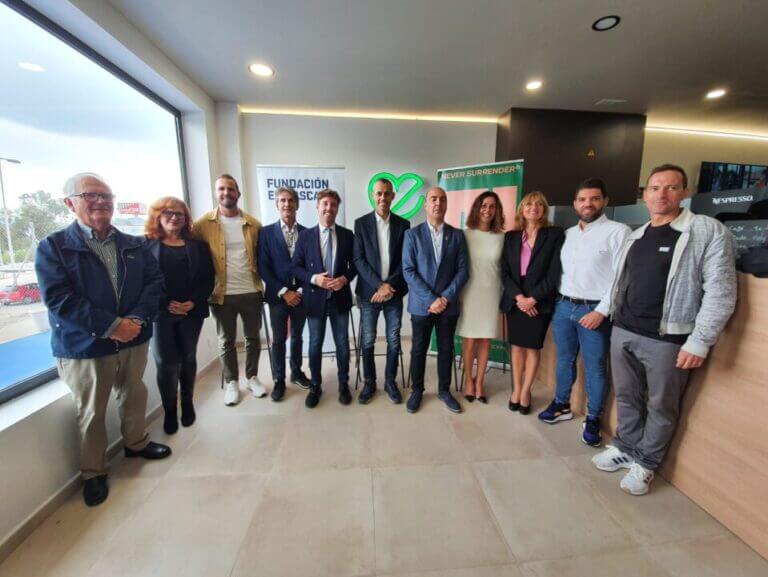 Acuerdo de colaboración del Ayuntamiento de Molina de Segura, gimnasios del municipio y la Fundación Never Surrender para atender a pacientes oncológicos