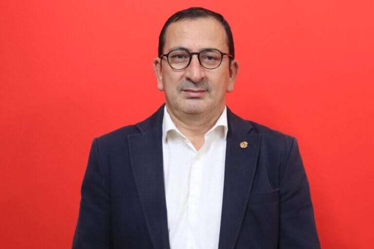 José Luis Ruiz: “El PP no se cansa de hacer el ridículo y solo sabe criticar al Gobierno de Pedro Sánchez, que es el que más está invirtiendo para modernizar la red ferroviaria de la Región”