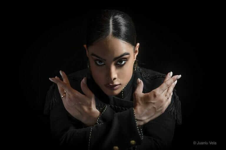 Alba Heredia presenta EN ESTADO PURO hoy jueves 1 de diciembre en el Teatro Villa de Molina