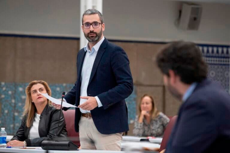 Francisco Lucas: “López Miras es la mayor catástrofe que ha sufrido la Región de Murcia”