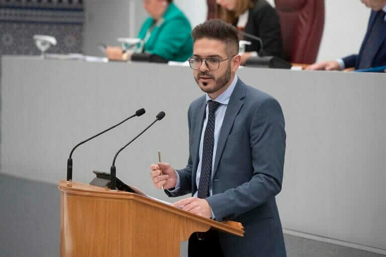 Antonio José Espín: “El empeño político de López Miras en sortear la LOMLOE perjudica gravemente al alumnado de la Región”