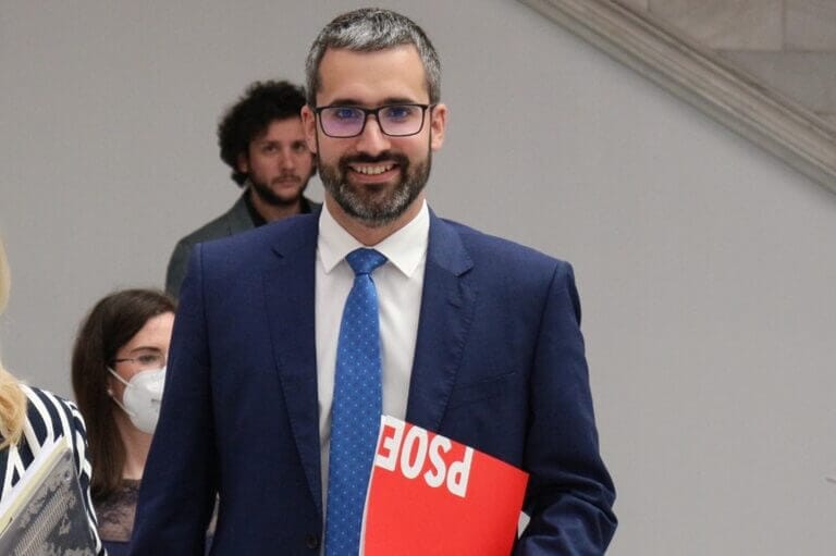 Francisco Lucas: “El PSOE de la Región de Murcia se personará como acusación particular en el caso de la Autoridad Portuaria de Cartagena ante la gravedad de la presunta trama de corrupción del PP”