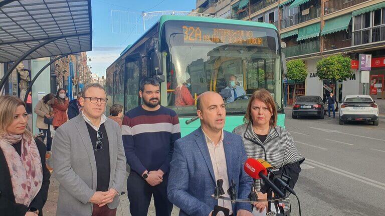 El alcalde de Molina de Segura denuncia que el Gobierno Regional no ejerce sus competencias y ha castigado a los molinenses con peores servicios de autobús con Murcia