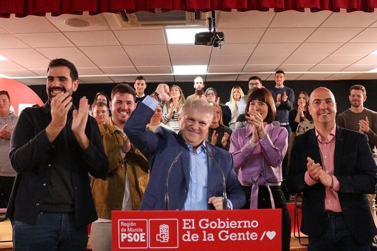 Pepe Vélez: “Vamos a dar a esta Región un gobierno que se tome en serio los problemas de los jóvenes”