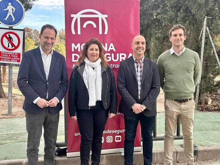 Iberdrola mejora la red eléctrica de Molina de Segura