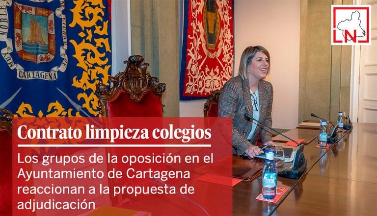 Los grupos de la oposición en el Ayuntamiento de Cartagena reaccionan a la adjudicación del contrato de la limpieza de los colegios
