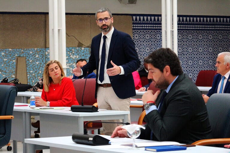 Francisco Lucas: “Si todos los que queremos un cambio en la Región vamos a votar el 28M, López Miras se irá a su casa y con él, la corrupción del PP”