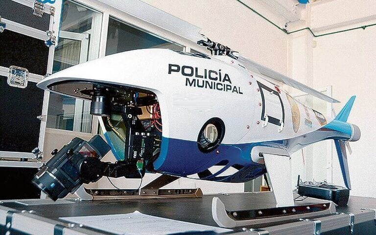 Apostamos por unos cuerpos de seguridad del Siglo XXI