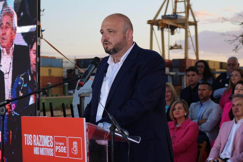 Manuel Torres: "Cartagena necesita un gobierno de progreso que esté al lado de la gente y trabaje para solucionar los problemas y necesidades reales" Manuel Torres: "Cartagena necesita un gobierno de progreso que esté al lado de la gente y trabaje para solucionar los problemas y necesidades reales"