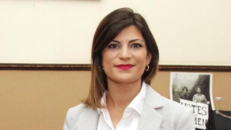 Inma Sánchez: “Mientras el PP condenó a la Región a trenes del siglo XIX, el Gobierno de Pedro Sánchez está realizando una inversión histórica en mejorar la red ferroviaria”