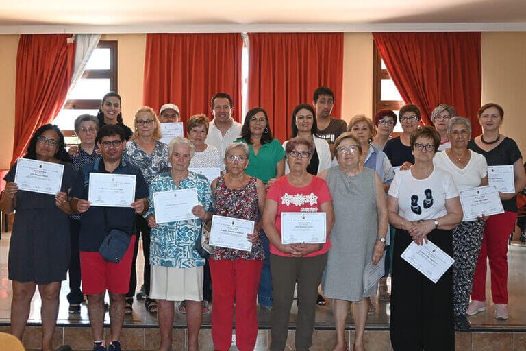 Finalizado el taller ‘Alfabetización digital mediante dispositivos móviles’ en Mula