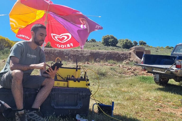 Investigadores de la UPCT desarrollan una metodología para prevenir derrumbes de edificios