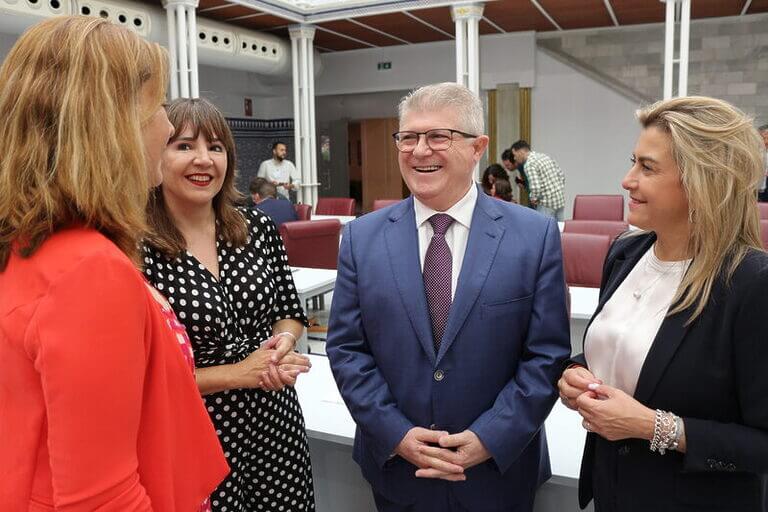 Pepe Vélez: “Todos sabemos que esto no es una investidura, sino una pantomima para intentar beneficiar al PP de Feijóo”