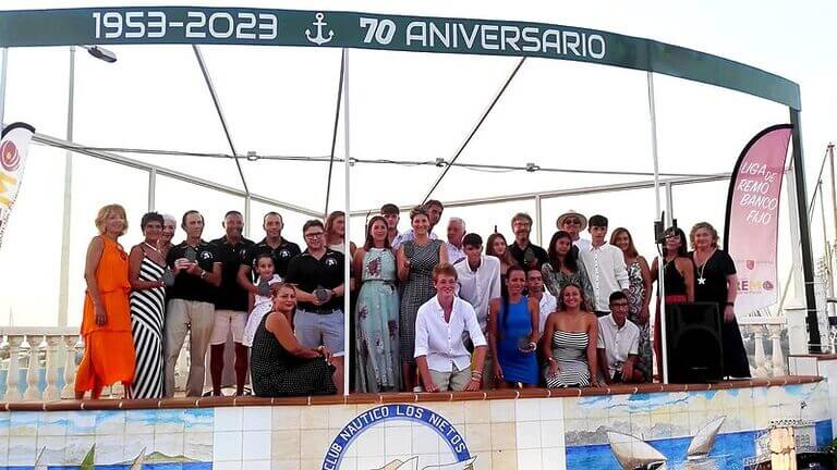 EL REMO HACE BRILLAR A LA REGIÓN DE MURCIA CON SU MULTITUDINARIA I GALA