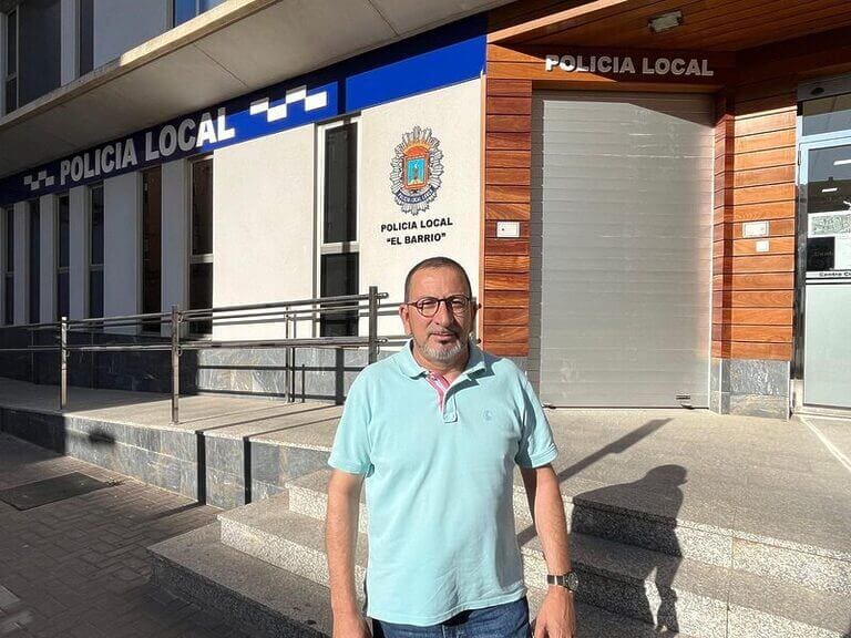 Fulgencio Gil cierra el Cuartel de Policía Local del barrio de San Cristóbal dando la espalda a más de 12.500 vecinos y vecinas de Lorca