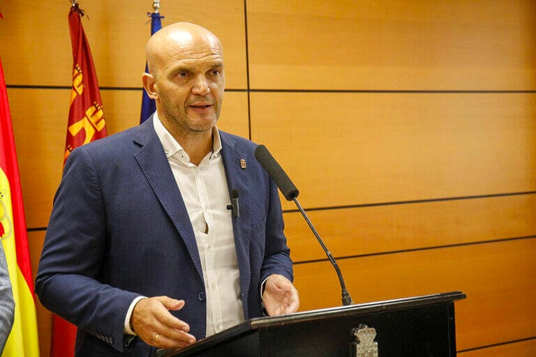 Lorca: “El PP de Ballesta es único en acumular pufos urbanísticos que tendrán que pagar los vecinos y vecinas del municipio”