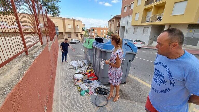 Fructuoso: “Ballesta sigue vendiendo el Plan Recupera mientras las pedanías se convierten en auténticos vertederos”