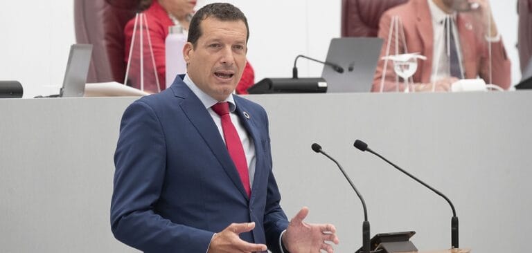 Manolo Sevilla: “El decreto ley sobre la moratoria del Mar Menor demuestra de nuevo que López Miras miente”