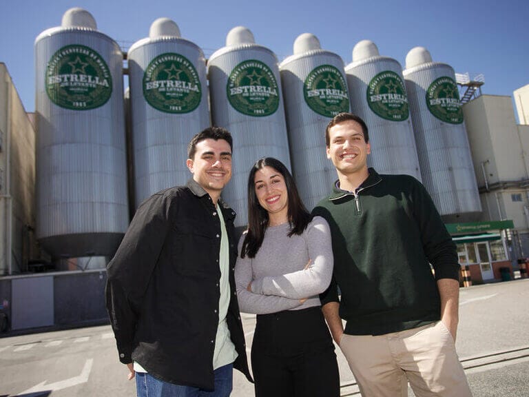 Contratados por Estrella de Levante tres becarios de su cátedra en la Politécnica de Cartagena