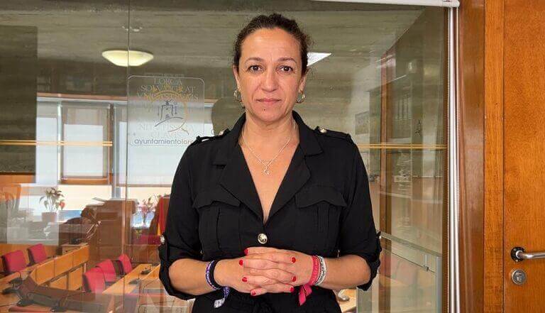 Fulgencio Gil reduce los talleres para las mujeres nuestras pedanía y barrios, una muestra más de las políticas de ultraderecha que está aplicando el PP