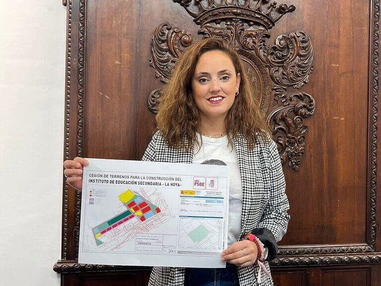 El PSOE de Lorca pide la construcción de un instituto en La Hoya para atender las demandas educativas de la zona y aliviar el número de alumnos en los centros educativos del centro