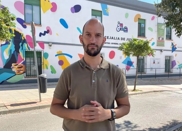 Ponce: “El único talento de Fulgencio Gil y sus concejales es derogar los avances conseguidos por el PSOE y apropiarse de los fondos para vivienda destinados por el Gobierno de España”