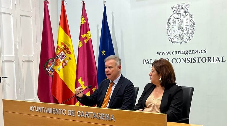 Contreras: “Arroyo compra los argumentos de la ultraderecha sobre violencia machista” 