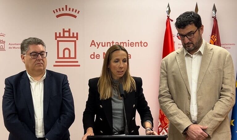 El Grupo Municipal Socialista convocará la Mesa por el Clima para crear un nuevo protocolo, ante la negativa del PP de Ballesta a tomar medidas para mejorar la calidad del aire del municipio